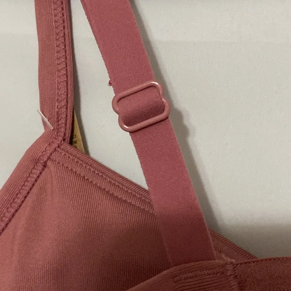 PINK Victoria's Secret Women's Intimates SPORTS‎ BRA - MAUVE SIZE Large